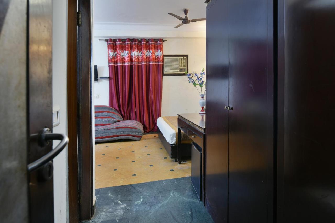 Hotel I Stay & Revels Near New Delhi Railway Station- By Ap Singh Hotels 외부 사진