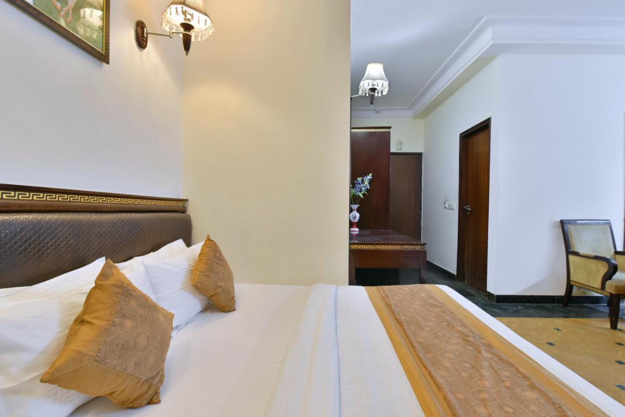 Hotel I Stay & Revels Near New Delhi Railway Station- By Ap Singh Hotels 외부 사진
