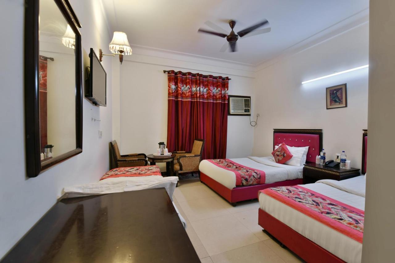 Hotel I Stay & Revels Near New Delhi Railway Station- By Ap Singh Hotels 외부 사진