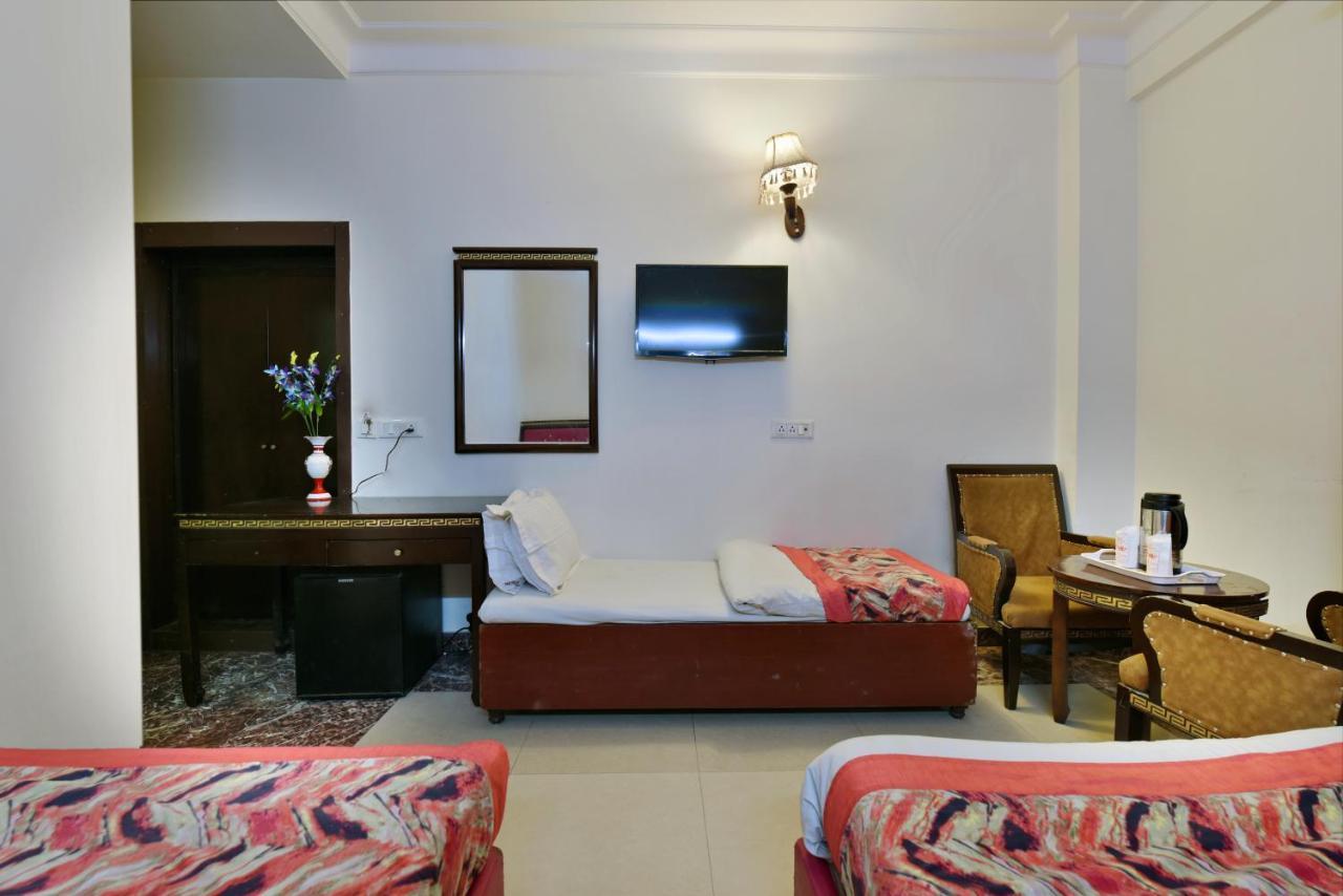Hotel I Stay & Revels Near New Delhi Railway Station- By Ap Singh Hotels 외부 사진